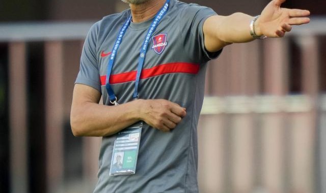 开云体育登陆入口-惊艳开局难掩危局 重庆更需抓紧确定生存模式