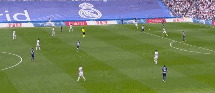 1651331075774072557.gif 4.gif